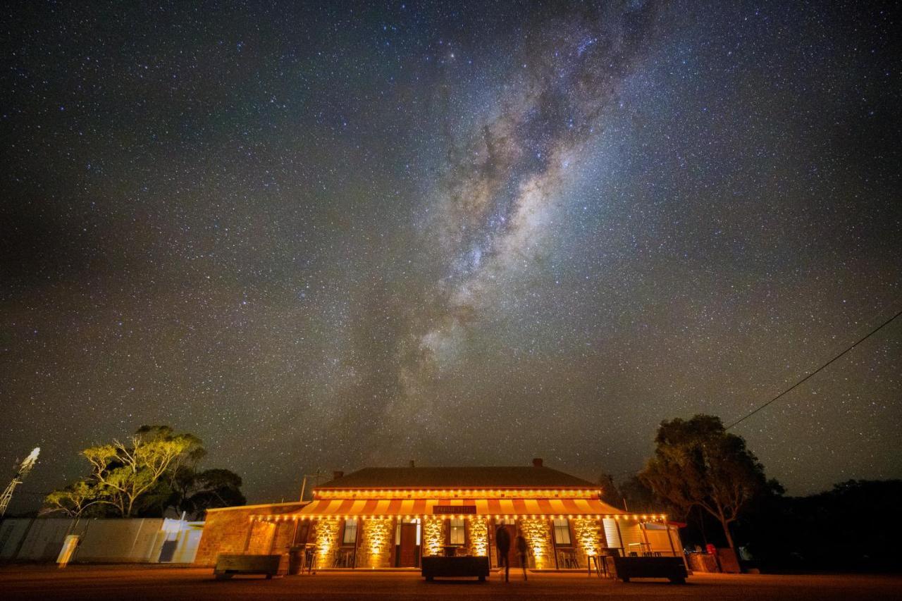 Prairie Hotel Parachilna Kültér fotó